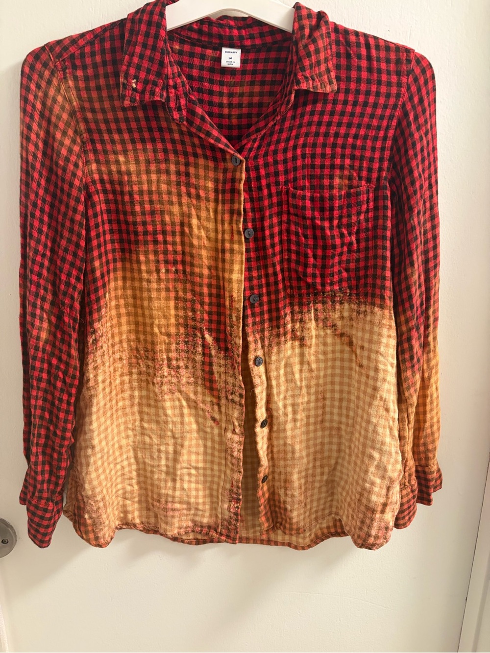 Old Navy Red and Black Buffalo Plaid Button-Up Shirt‎ Kansas City Chiefs